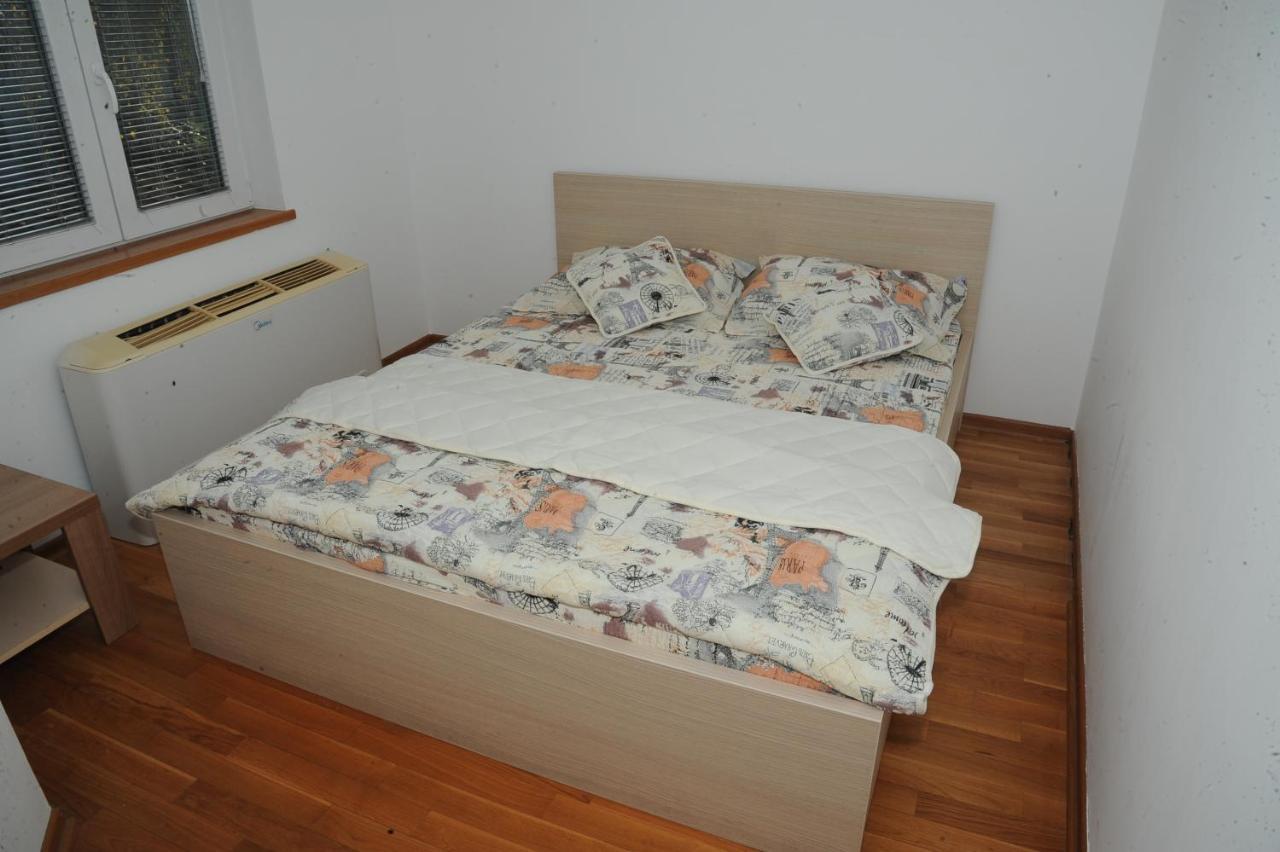 Beocin Vila Odmor Na Dunavu מראה חיצוני תמונה